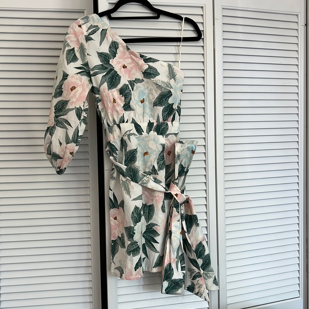 Billabong x salty blonde one shoulder floral dress